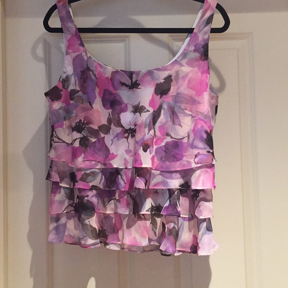 Ruffle top - Picture 2 of 4